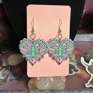 6/$30 Deleting 5/6 Last Chance